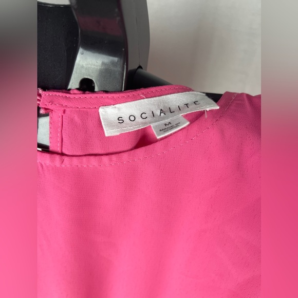 Socialite Pink Ruffle Sleeve Mini Dress Size Medium (8-10) NWT - Picture 6 of 9